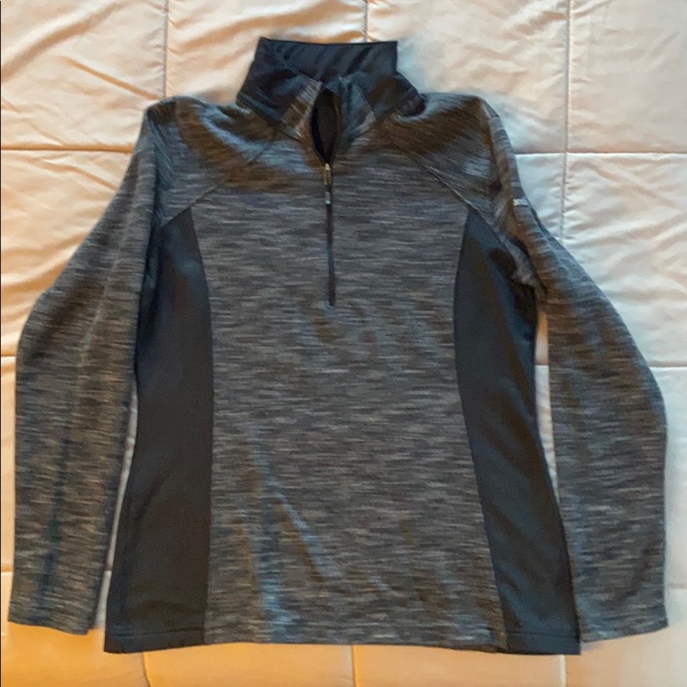 Women’s Large Columbia Top